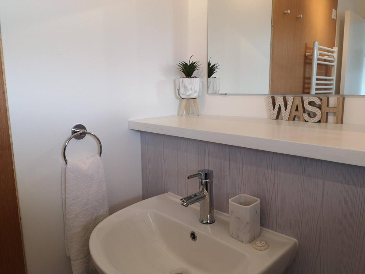 Апартаменты Eastcliff Escape Фолькустоун Экстерьер фото